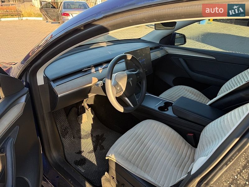 Внедорожник / Кроссовер Tesla Model Y 2022 в Хмельницком