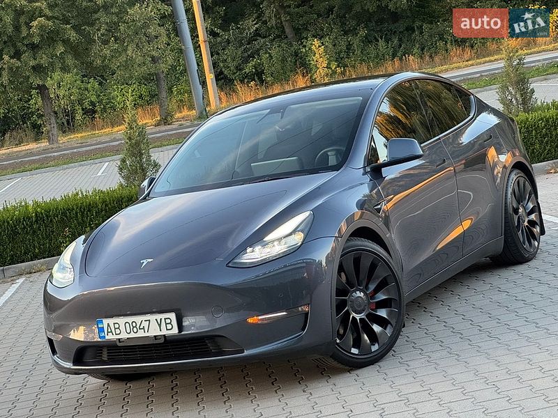 Tesla Model Y 2022