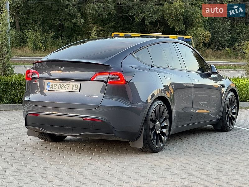 Позашляховик / Кросовер Tesla Model Y 2022 в Вінниці
