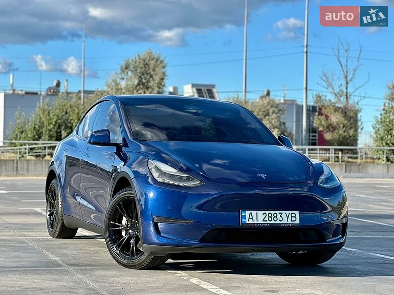 Tesla Model Y 2021