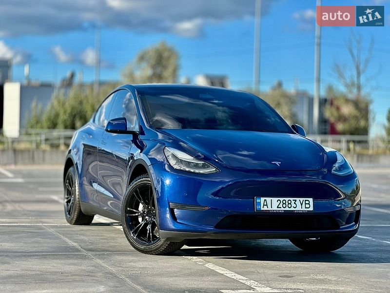Позашляховик / Кросовер Tesla Model Y 2021 в Києві