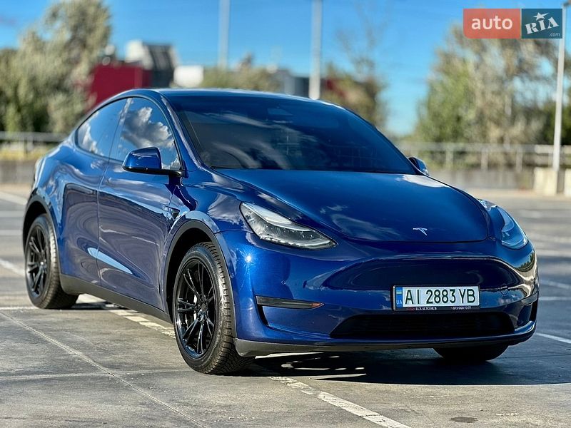 Позашляховик / Кросовер Tesla Model Y 2021 в Києві