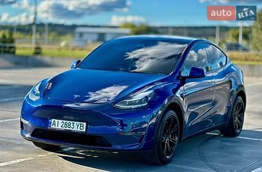 Позашляховик / Кросовер Tesla Model Y 2021 в Києві
