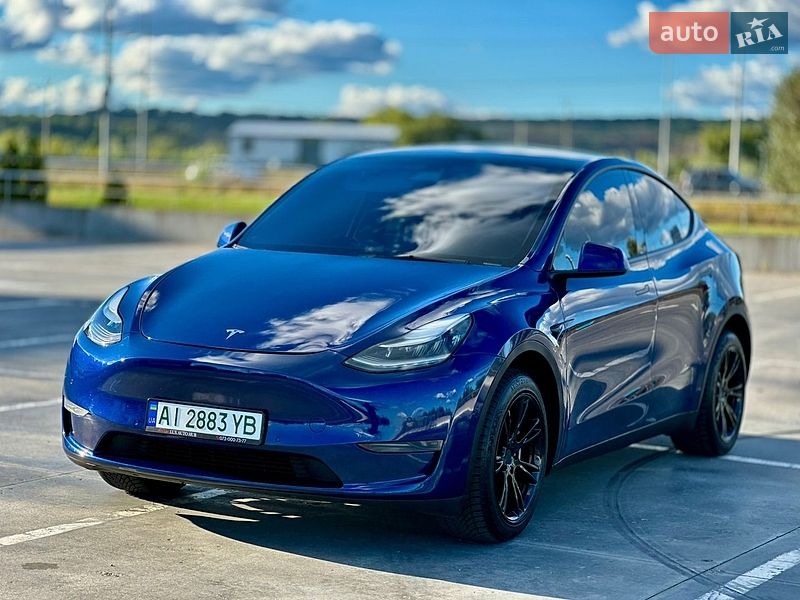Позашляховик / Кросовер Tesla Model Y 2021 в Києві