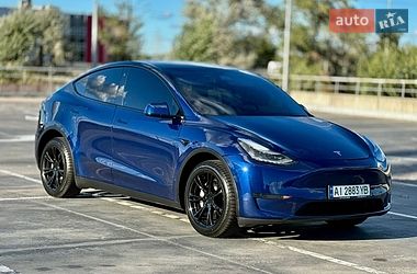 Позашляховик / Кросовер Tesla Model Y 2021 в Києві