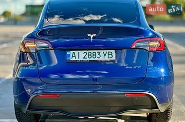 Позашляховик / Кросовер Tesla Model Y 2021 в Києві