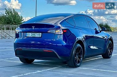Позашляховик / Кросовер Tesla Model Y 2021 в Києві
