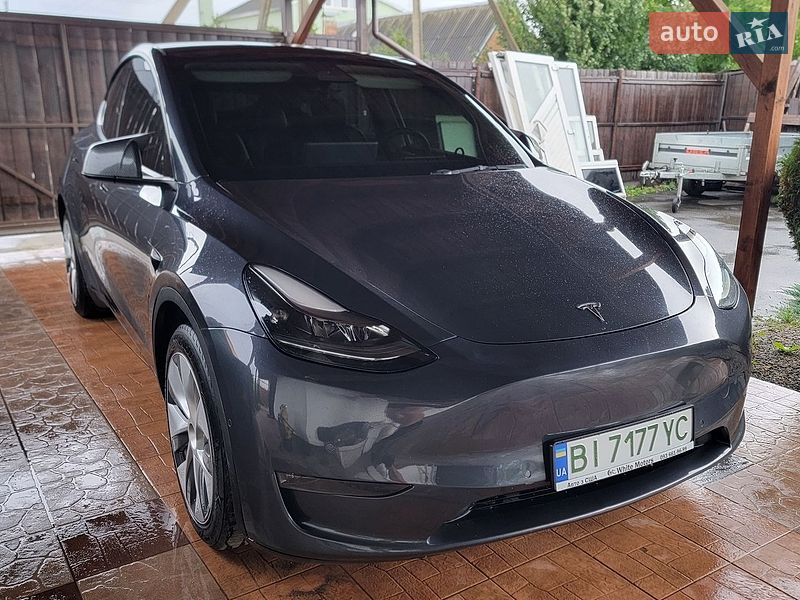 Внедорожник / Кроссовер Tesla Model Y 2022 в Полтаве