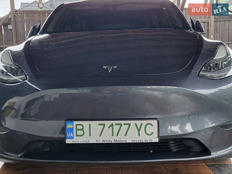 Внедорожник / Кроссовер Tesla Model Y 2022 в Полтаве