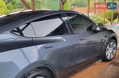 Внедорожник / Кроссовер Tesla Model Y 2022 в Полтаве