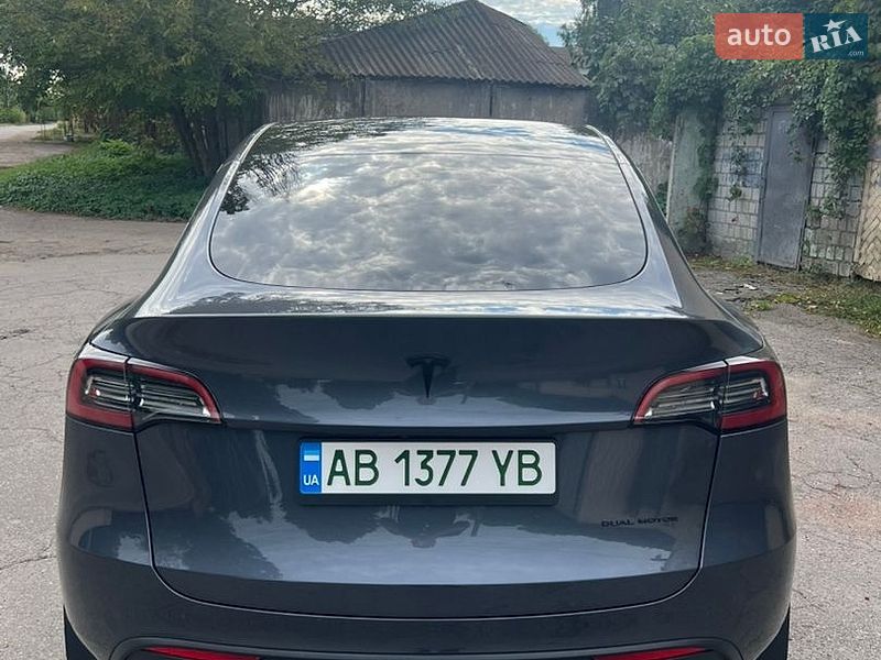 Позашляховик / Кросовер Tesla Model Y 2023 в Вінниці