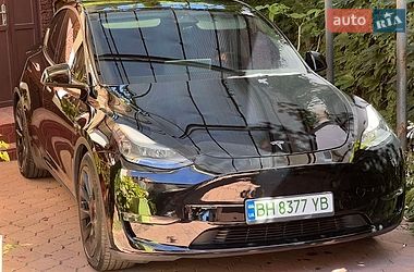Внедорожник / Кроссовер Tesla Model Y 2021 в Одессе