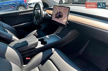 Внедорожник / Кроссовер Tesla Model Y 2024 в Одессе
