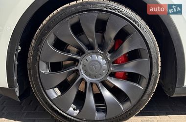 Внедорожник / Кроссовер Tesla Model Y 2022 в Бердичеве