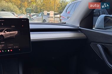 Внедорожник / Кроссовер Tesla Model Y 2022 в Бердичеве