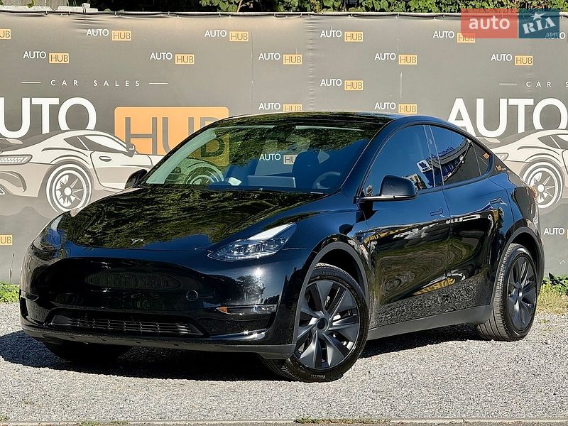 Внедорожник / Кроссовер Tesla Model Y 2024 в Харькове