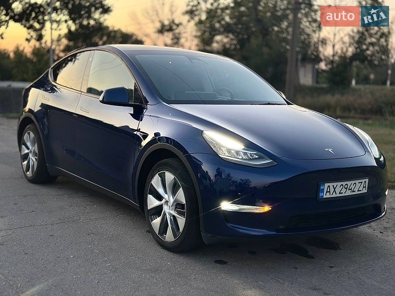 Позашляховик / Кросовер Tesla Model Y 2022 в Харкові