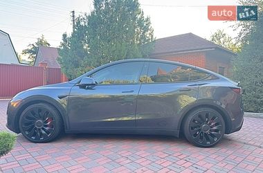 Позашляховик / Кросовер Tesla Model Y 2023 в Дніпрі фото 2 Позашляховик / Кросовер Tesla Model Y 2023 в Дніпрі