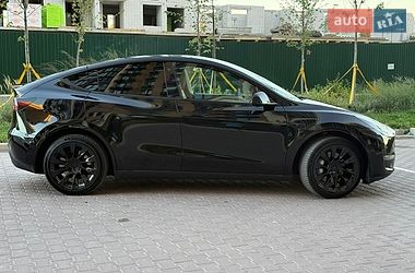 Внедорожник / Кроссовер Tesla Model Y 2023 в Киеве