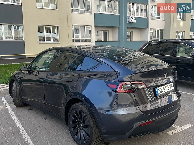 Внедорожник / Кроссовер Tesla Model Y 2024 в Хмельницком