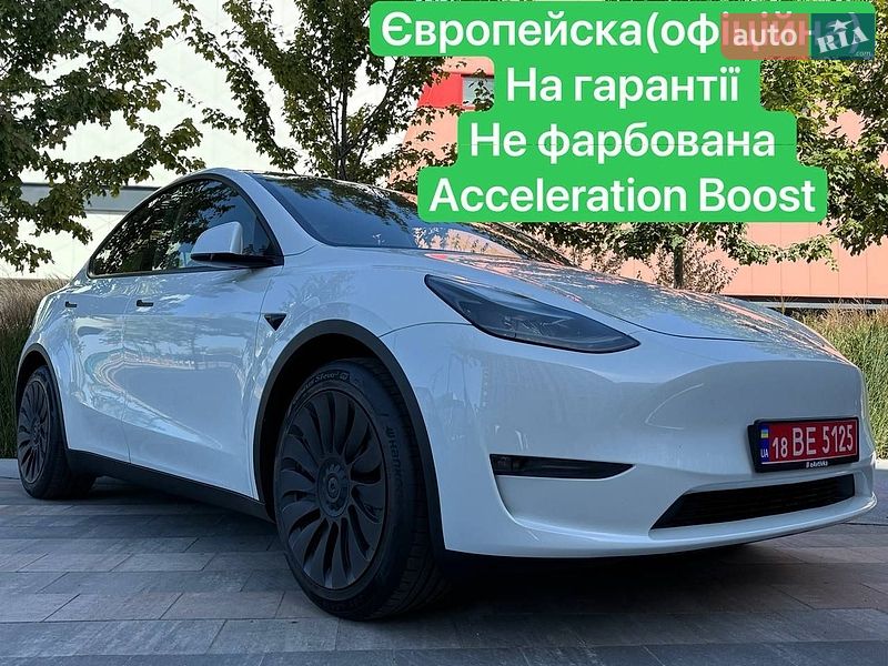 Внедорожник / Кроссовер Tesla Model Y 2023 в Киеве