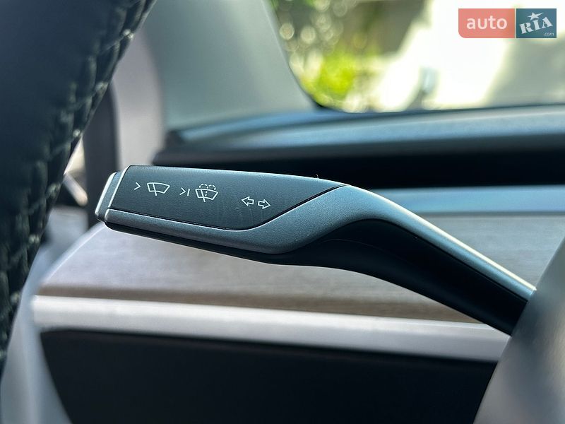 Внедорожник / Кроссовер Tesla Model Y 2021 в Одессе