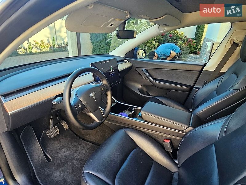 Позашляховик / Кросовер Tesla Model Y 2020 в Одесі