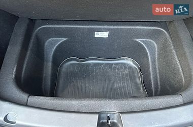Позашляховик / Кросовер Tesla Model Y 2023 в Дніпрі