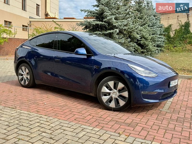 Внедорожник / Кроссовер Tesla Model Y 2021 в Харькове