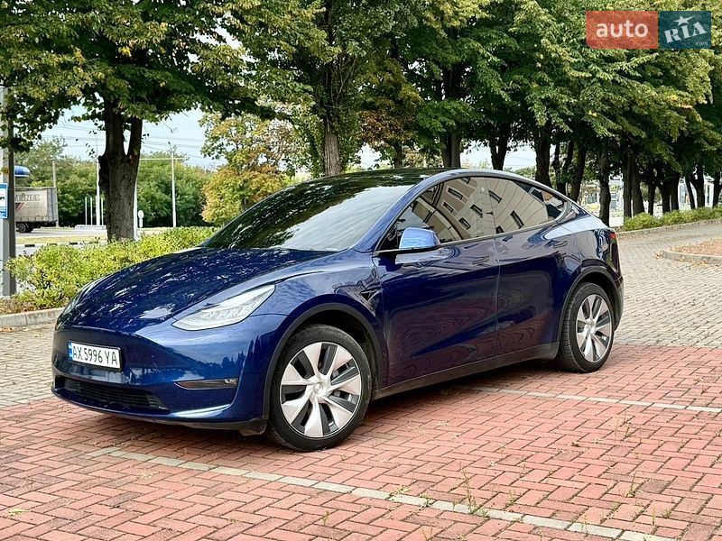 Внедорожник / Кроссовер Tesla Model Y 2021 в Харькове