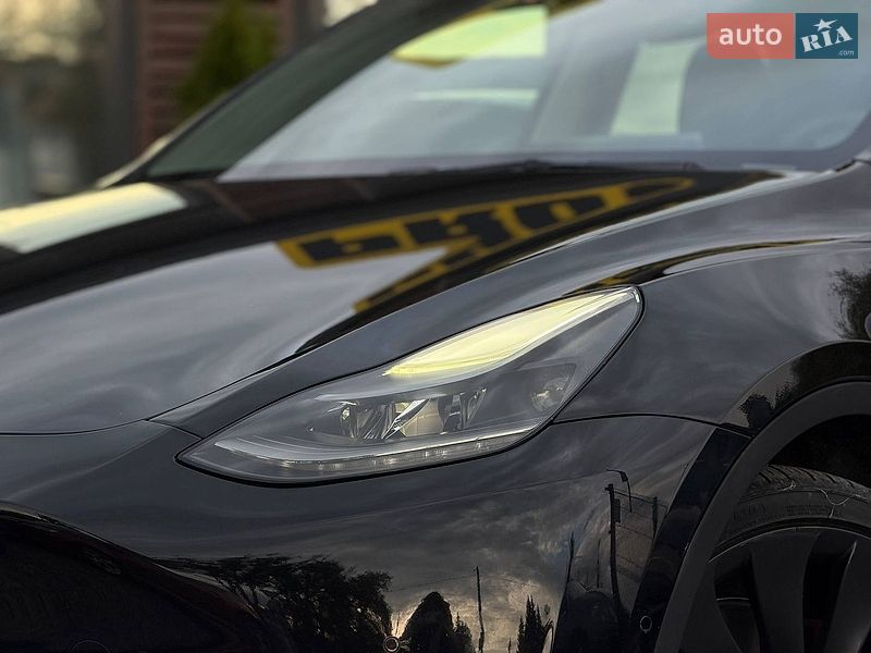 Внедорожник / Кроссовер Tesla Model Y 2022 в Львове