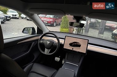 Внедорожник / Кроссовер Tesla Model Y 2022 в Львове