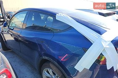 Позашляховик / Кросовер Tesla Model Y 2023 в Києві