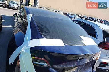 Позашляховик / Кросовер Tesla Model Y 2023 в Києві