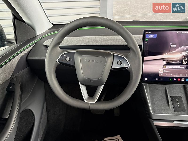 Позашляховик / Кросовер Tesla Model Y 2025 в Києві фото 15 Позашляховик / Кросовер Tesla Model Y 2025 в Києві