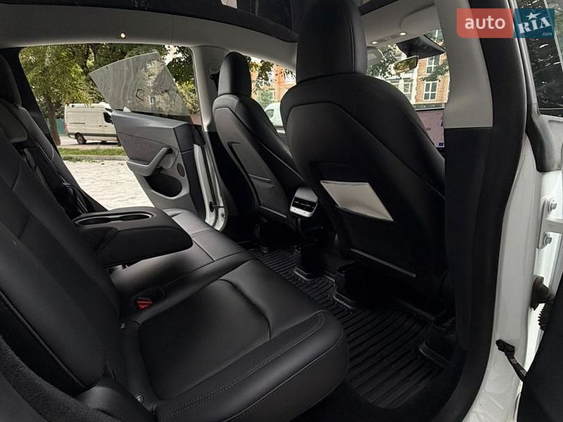 Внедорожник / Кроссовер Tesla Model Y 2023 в Черновцах фото 46 Внедорожник / Кроссовер Tesla Model Y 2023 в Черновцах