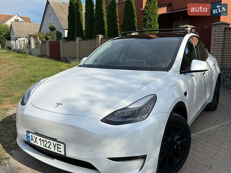 Tesla Model Y 2023 Tesla Model Y 2023