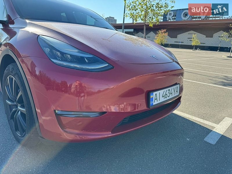 Внедорожник / Кроссовер Tesla Model Y 2023 в Киеве