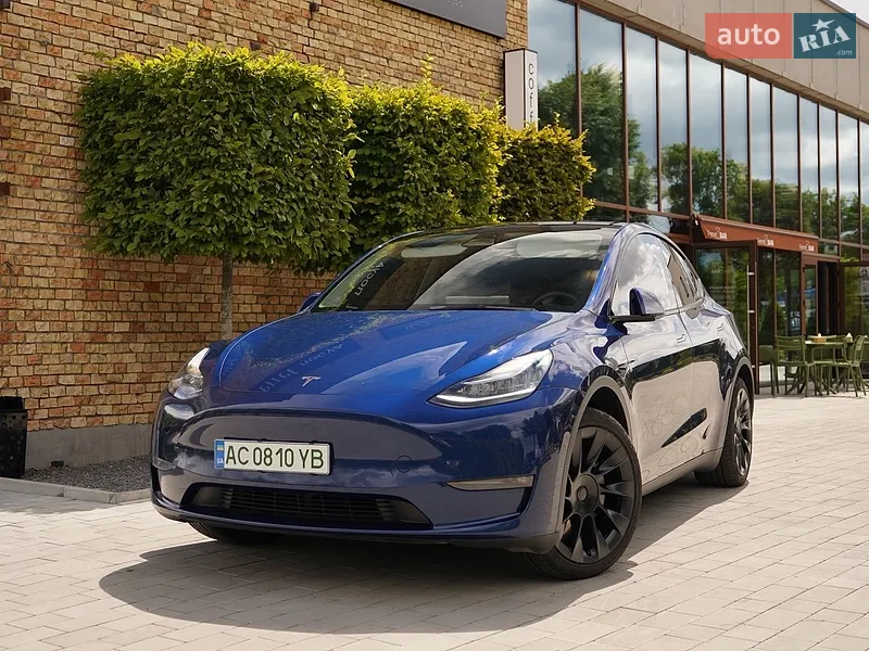 Tesla Model Y 2022