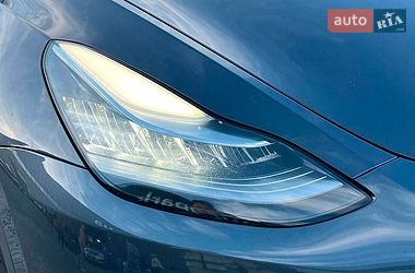 Внедорожник / Кроссовер Tesla Model Y 2021 в Львове
