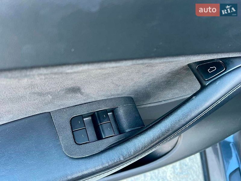 Внедорожник / Кроссовер Tesla Model Y 2021 в Львове