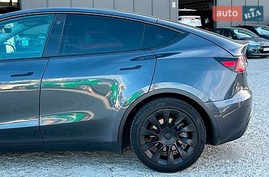 Внедорожник / Кроссовер Tesla Model Y 2021 в Львове