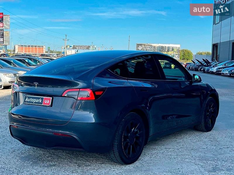 Внедорожник / Кроссовер Tesla Model Y 2021 в Львове
