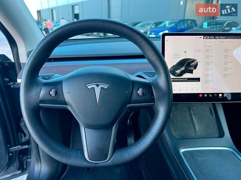 Внедорожник / Кроссовер Tesla Model Y 2021 в Львове