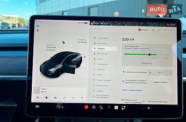 Внедорожник / Кроссовер Tesla Model Y 2021 в Львове