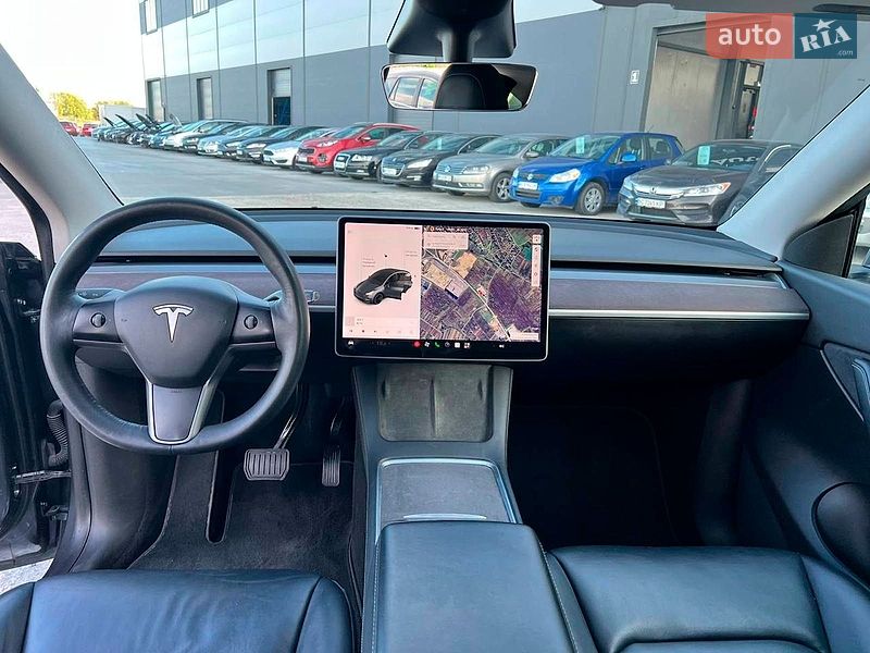 Внедорожник / Кроссовер Tesla Model Y 2021 в Львове
