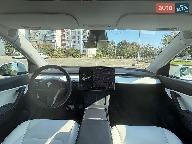Позашляховик / Кросовер Tesla Model Y 2021 в Києві фото 10 Позашляховик / Кросовер Tesla Model Y 2021 в Києві