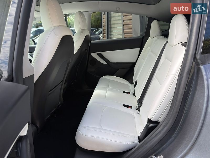 Позашляховик / Кросовер Tesla Model Y 2020 в Вінниці