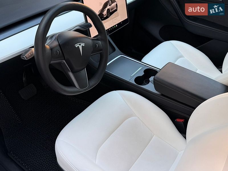 Внедорожник / Кроссовер Tesla Model Y 2024 в Коломые фото 2 Внедорожник / Кроссовер Tesla Model Y 2024 в Коломые