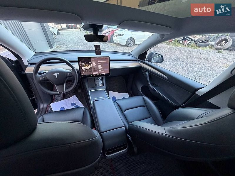 Внедорожник / Кроссовер Tesla Model Y 2023 в Виннице